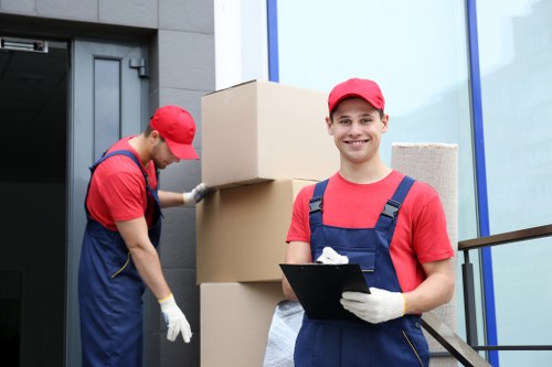 Experienced Brookgreen house removalists helping with a smooth and efficient home move