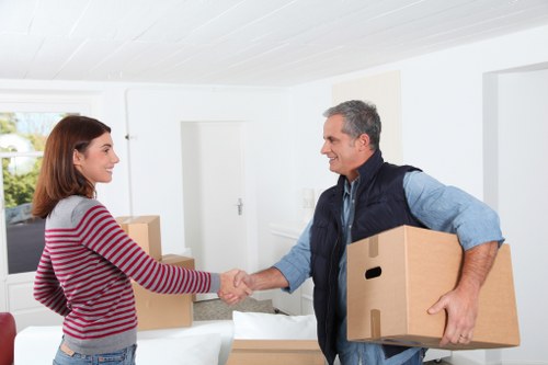 Brookgreen urgent moving service preparing items for rapid relocation